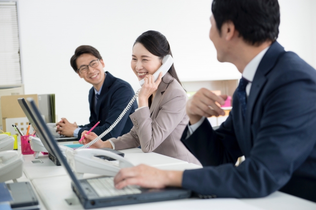 岸和田市の製造会社でヘルプデスク 残業ほぼなし 正社員登用あり!